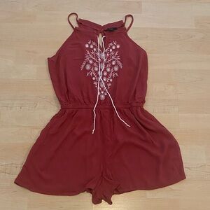 Toxik 3 Embroidered Red Tie Front Sleeveless Boho Romper Women’s Medium